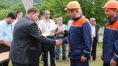 АТ «Вінницяобленерго» – особистий кабінет, передати покази лічильника, кол-центр 0 (800) 30-95-95 Конкурс професійної майстерності майстрів, електромонтерів по експлуатації розподільчих електромереж ПАТ «Вінницяобленерго»_12