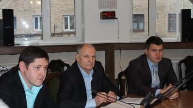 АТ «Вінницяобленерго» – особистий кабінет, передати покази лічильника, кол-центр 0 (800) 30-95-95 Енергетики, влада і підприємці радилися як економитимуть електроенергію_1