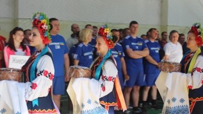 АТ «Вінницяобленерго» – особистий кабінет, передати покази лічильника, кол-центр 0 (800) 30-95-95 Тульчинські енергетики приймали спартакіадівців_1