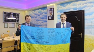 АТ «Вінницяобленерго» – особистий кабінет, передати покази лічильника, кол-центр 0 (800) 30-95-95 Військові подякували енергетикам за надану допомогу_1