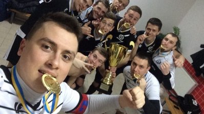 АТ «Вінницяобленерго» – особистий кабінет, передати покази лічильника, кол-центр 0 (800) 30-95-95 Наша команда “Енергетик” - чемпіон України з футзалу_4