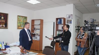 АТ «Вінницяобленерго» – особистий кабінет, передати покази лічильника, кол-центр 0 (800) 30-95-95 Найголовніше, щоб люди були зі світлом_2