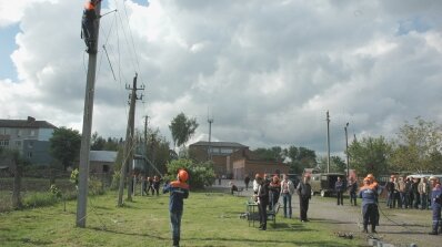 АТ «Вінницяобленерго» – personal account, transmit meter readings, call center 0 (800) 217-217 У Літині визначали кращих електромонтерів_6