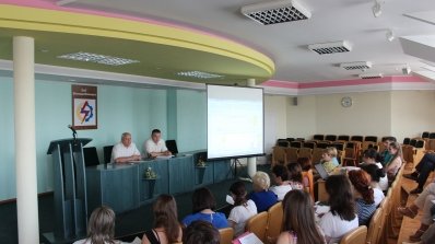 АТ «Вінницяобленерго» – особистий кабінет, передати покази лічильника, кол-центр 0 (800) 30-95-95 Економісти поспілкувались на інформаційно-навчальних заняттях_3