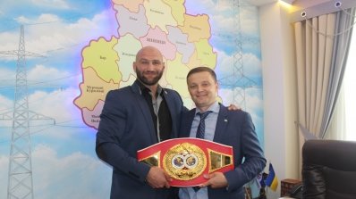 АТ «Вінницяобленерго» – особистий кабінет, передати покази лічильника, кол-центр 0 (800) 30-95-95 Андрій Поліщук: “Спортсменам завжди раді”_2