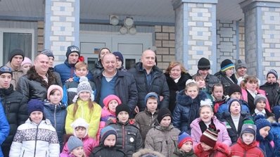АТ «Вінницяобленерго» – особистий кабінет, передати покази лічильника, кол-центр 0 (800) 30-95-95 Подарували дітям радість_37
