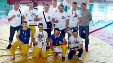 АТ «Вінницяобленерго» – особистий кабінет, передати покази лічильника, кол-центр 0 (800) 30-95-95 Андрій Поліщук за фізично здорову і спортивну молодь_6