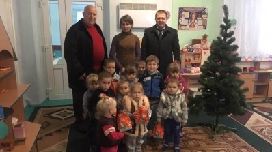 АТ «Вінницяобленерго» – особистий кабінет, передати покази лічильника, кол-центр 0 (800) 30-95-95 Андрій Поліщук привітав малят зі святом Святого Миколая_1