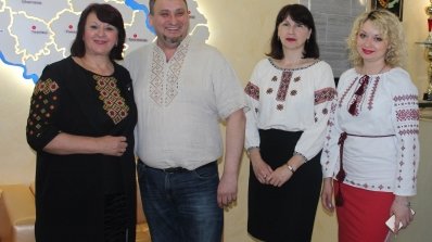 АТ «Вінницяобленерго» – personal account, transmit meter readings, call center 0 (800) 217-217 «Вишиванка - символ України, дзеркало народної душі»_2