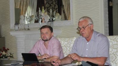 АТ «Вінницяобленерго» – особистий кабінет, передати покази лічильника, кол-центр 0 (800) 30-95-95 Енергетики обговорили нагальні питання своєї роботи_11
