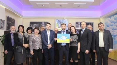 АТ «Вінницяобленерго» – особистий кабінет, передати покази лічильника, кол-центр 0 (800) 30-95-95 Енергетики Вінниччини – за мир та єдність в Україні_2