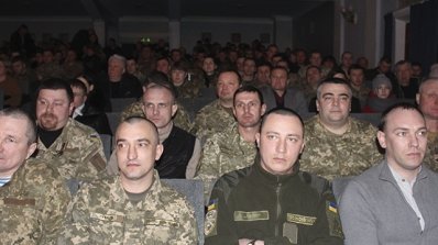 АТ «Вінницяобленерго» – особистий кабінет, передати покази лічильника, кол-центр 0 (800) 30-95-95 Вшанування захисників України - справа свята_11