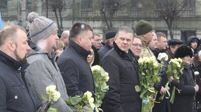 АТ «Вінницяобленерго» – особистий кабінет, передати покази лічильника, кол-центр 0 (800) 30-95-95 У лютому 2014-ого-небо падало, взимку 2018-ого-сніжило цвітом нерозквітлої вишні_9