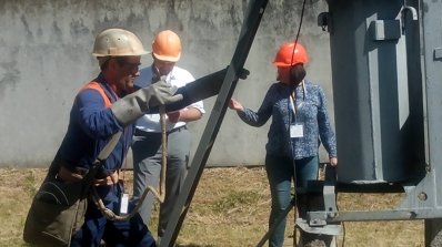АТ «Вінницяобленерго» – особистий кабінет, передати покази лічильника, кол-центр 0 (800) 30-95-95 Зональні етапи змагань електромонтерів позаду, попереду-фінал_5