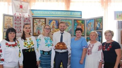 АТ «Вінницяобленерго» – personal account, transmit meter readings, call center 0 (800) 217-217 Енергетики взяли участь в урочистостях з нагоди державних свят_15