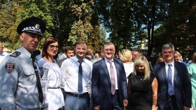 АТ «Вінницяобленерго» – personal account, transmit meter readings, call center 0 (800) 217-217 Енергетики взяли участь в урочистостях з нагоди державних свят_21