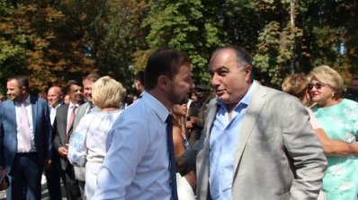 АТ «Вінницяобленерго» – personal account, transmit meter readings, call center 0 (800) 217-217 Енергетики взяли участь в урочистостях з нагоди державних свят_22