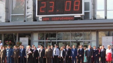 АТ «Вінницяобленерго» – personal account, transmit meter readings, call center 0 (800) 217-217 Енергетики взяли участь в урочистостях з нагоди державних свят_1