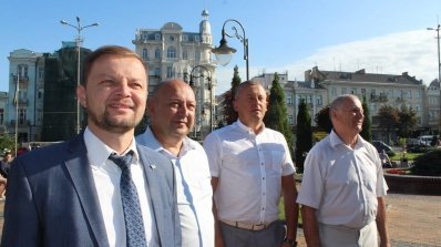 АТ «Вінницяобленерго» – personal account, transmit meter readings, call center 0 (800) 217-217 Енергетики взяли участь в урочистостях з нагоди державних свят_4