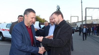 АТ «Вінницяобленерго» – особистий кабінет, передати покази лічильника, кол-центр 0 (800) 30-95-95 6 нових автомобілів отримали енергетики районних електромереж_4