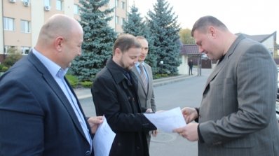 АТ «Вінницяобленерго» – особистий кабінет, передати покази лічильника, кол-центр 0 (800) 30-95-95 6 нових автомобілів отримали енергетики районних електромереж_7