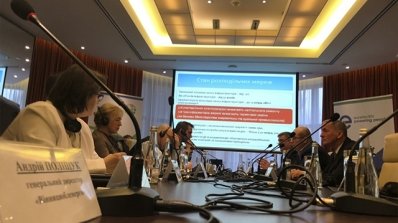 АТ «Вінницяобленерго» – особистий кабінет, передати покази лічильника, кол-центр 0 (800) 30-95-95 Андрій Поліщук взяв участь у роботі круглого столу з актуальних питань енергетики_3