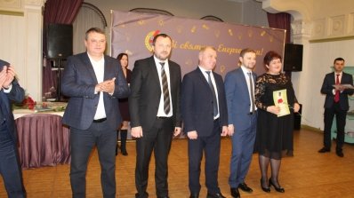 АТ «Вінницяобленерго» – особистий кабінет, передати покази лічильника, кол-центр 0 (800) 30-95-95 Влада привітала енергетиків_5