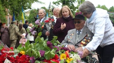 АТ «Вінницяобленерго» – особистий кабінет, передати покази лічильника, кол-центр 0 (800) 30-95-95 9 травня - День вічної пам’яті..._10