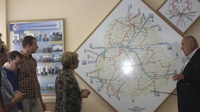 АТ «Вінницяобленерго» – особистий кабінет, передати покази лічильника, кол-центр 0 (800) 30-95-95 Поповнення музею енергетики новими стендами_7