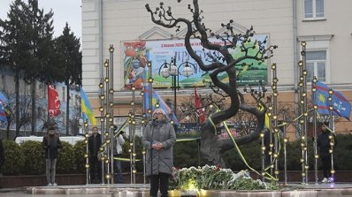 АТ «Вінницяобленерго» – особистий кабінет, передати покази лічильника, кол-центр 0 (800) 30-95-95 Схиляємо голови перед кожним з Героїв за свободу України_3