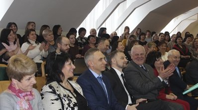 АТ «Вінницяобленерго» – особистий кабінет, передати покази лічильника, кол-центр 0 (800) 30-95-95 Жіноче свято наближається…_11
