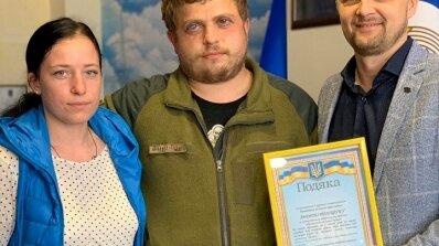 АТ «Вінницяобленерго» – особистий кабінет, передати покази лічильника, кол-центр 0 (800) 30-95-95 Воїни-захисники та волонтери подякували генеральному директору АТ «Вінницяобленерго» за допомогу._1
