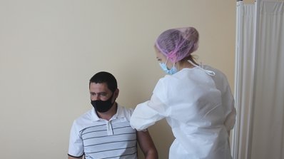 АТ «Вінницяобленерго» – особистий кабінет, передати покази лічильника, кол-центр 0 (800) 30-95-95 Працівники АТ «Вінницяобленерго» почали вакцинуватися від COVID-19. _1