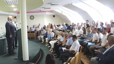 АТ «Вінницяобленерго» – особистий кабінет, передати покази лічильника, кол-центр 0 (800) 30-95-95 Влада Вінниччини відзначила працю енергетиків та привітала зі святами._16