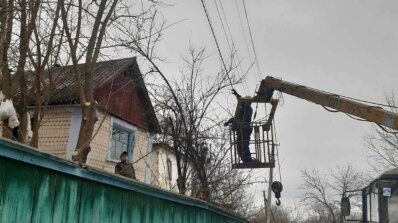 АТ «Вінницяобленерго» – особистий кабінет, передати покази лічильника, кол-центр 0 (800) 30-95-95 Будні наших ремонтників_1