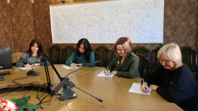 АТ «Вінницяобленерго» – особистий кабінет, передати покази лічильника, кол-центр 0 (800) 30-95-95 Мова єднає мільйони українців_1