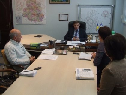 АТ «Вінницяобленерго» – особистий кабінет, передати покази лічильника, кол-центр 0 (800) 30-95-95 Майже 1 млн. 200 тис. гривень від Товариства отримала армія та військовослужбовці._0