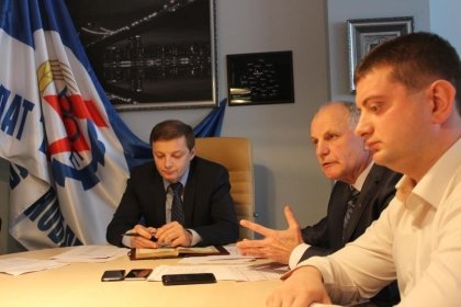 АТ «Вінницяобленерго» – особистий кабінет, передати покази лічильника, кол-центр 0 (800) 30-95-95 Енергетики Вінниччини та активісти Майдану порозумілися в питанні економії енергоресурсів_0