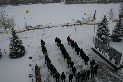 АТ «Вінницяобленерго» – personal account, transmit meter readings, call center 0 (800) 217-217 Наблизимо перемогу і покладемо край війні!_0