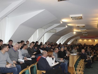 АТ «Вінницяобленерго» – особистий кабінет, передати покази лічильника, кол-центр 0 (800) 30-95-95 Відбулась нарада з головними інженерами районних електромереж_0