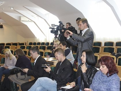 АТ «Вінницяобленерго» – особистий кабінет, передати покази лічильника, кол-центр 0 (800) 30-95-95 Андрій Поліщук провів прес-конференцію для ЗМІ_0