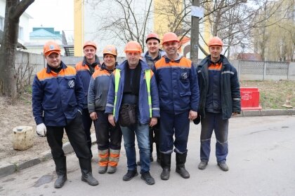 АТ «Вінницяобленерго» – особистий кабінет, передати покази лічильника, кол-центр 0 (800) 30-95-95 Про оперативних і невтомних. Вони тримають енергетичний фронт!_0