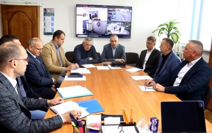 АТ «Вінницяобленерго» – особистий кабінет, передати покази лічильника, кол-центр 0 (800) 30-95-95 Нарада з питання недопущення електротравматизму з персоналом Товариства._0