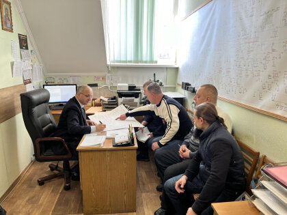 АТ «Вінницяобленерго» – personal account, transmit meter readings, call center 0 (800) 217-217 Про нараду зі старшими диспетчерами СО Товариства._0