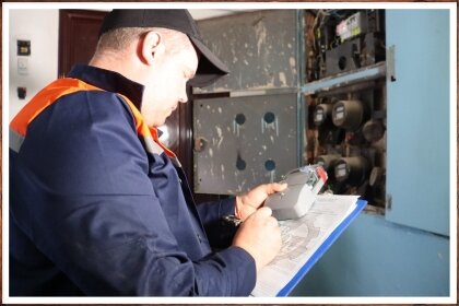 АТ «Вінницяобленерго» – personal account, transmit meter readings, call center 0 (800) 217-217 Є питання щодо лічильників електроенергії?_0